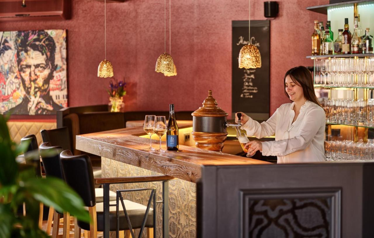 Trassem Hotel Erasmus - Mein Genuss- Und Wellnesshotel מראה חיצוני תמונה