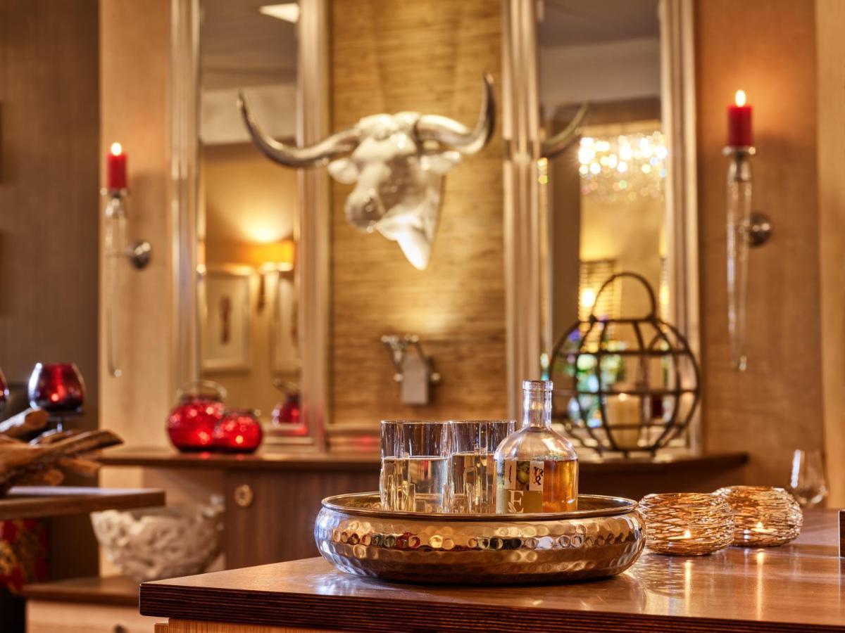 Trassem Hotel Erasmus - Mein Genuss- Und Wellnesshotel מראה חיצוני תמונה
