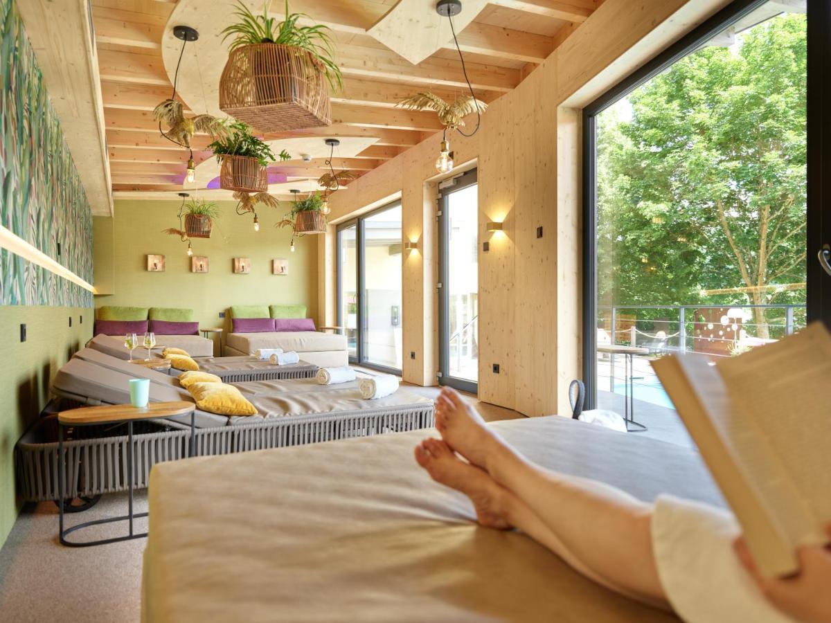 Trassem Hotel Erasmus - Mein Genuss- Und Wellnesshotel מראה חיצוני תמונה