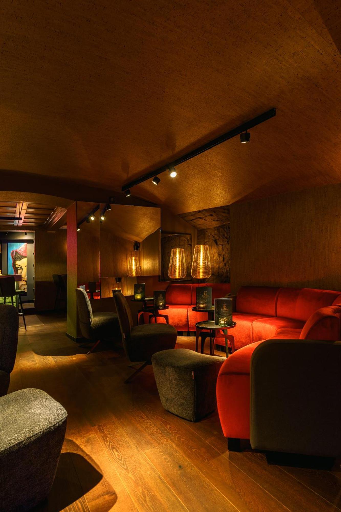 Trassem Hotel Erasmus - Mein Genuss- Und Wellnesshotel מראה חיצוני תמונה