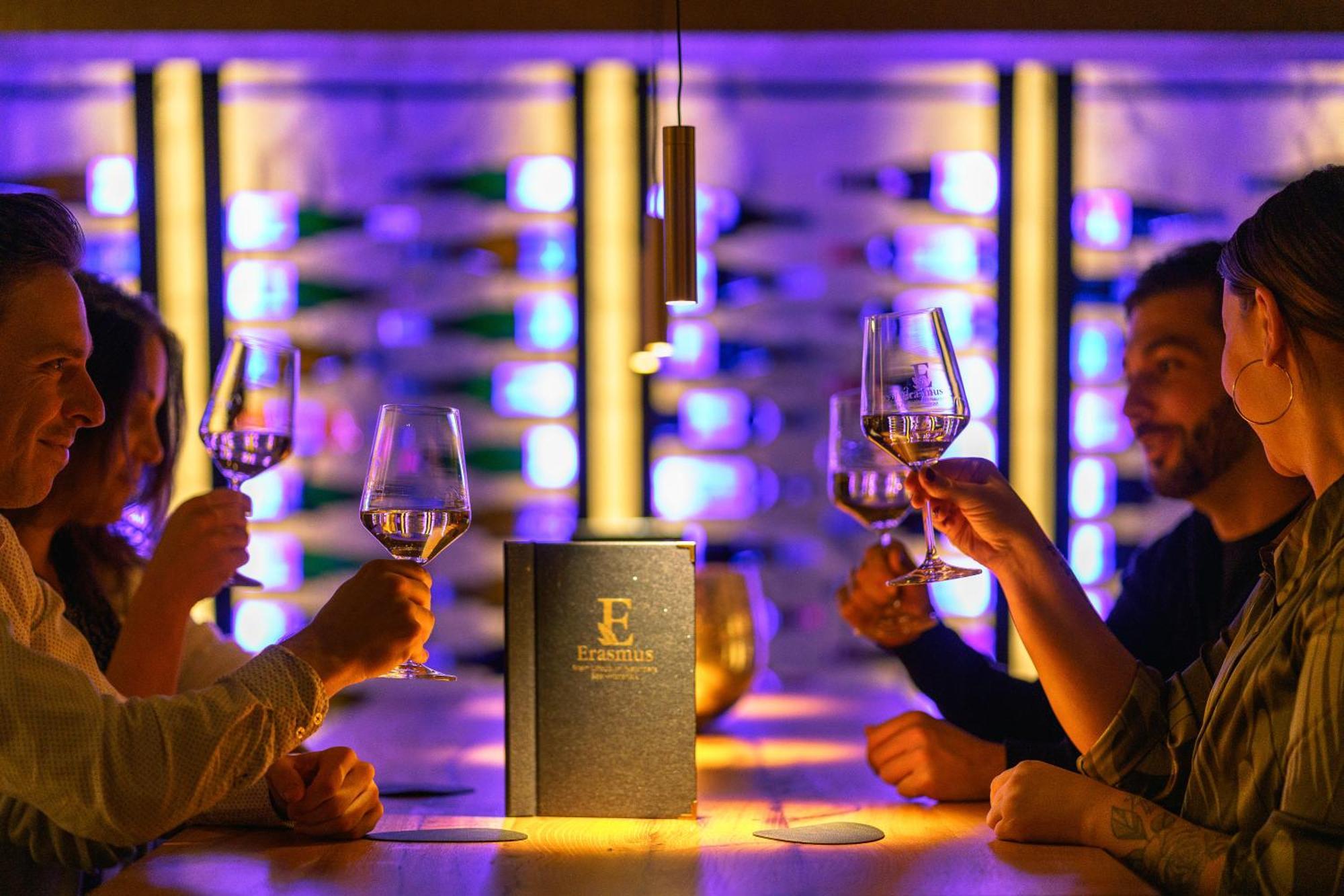 Trassem Hotel Erasmus - Mein Genuss- Und Wellnesshotel מראה חיצוני תמונה