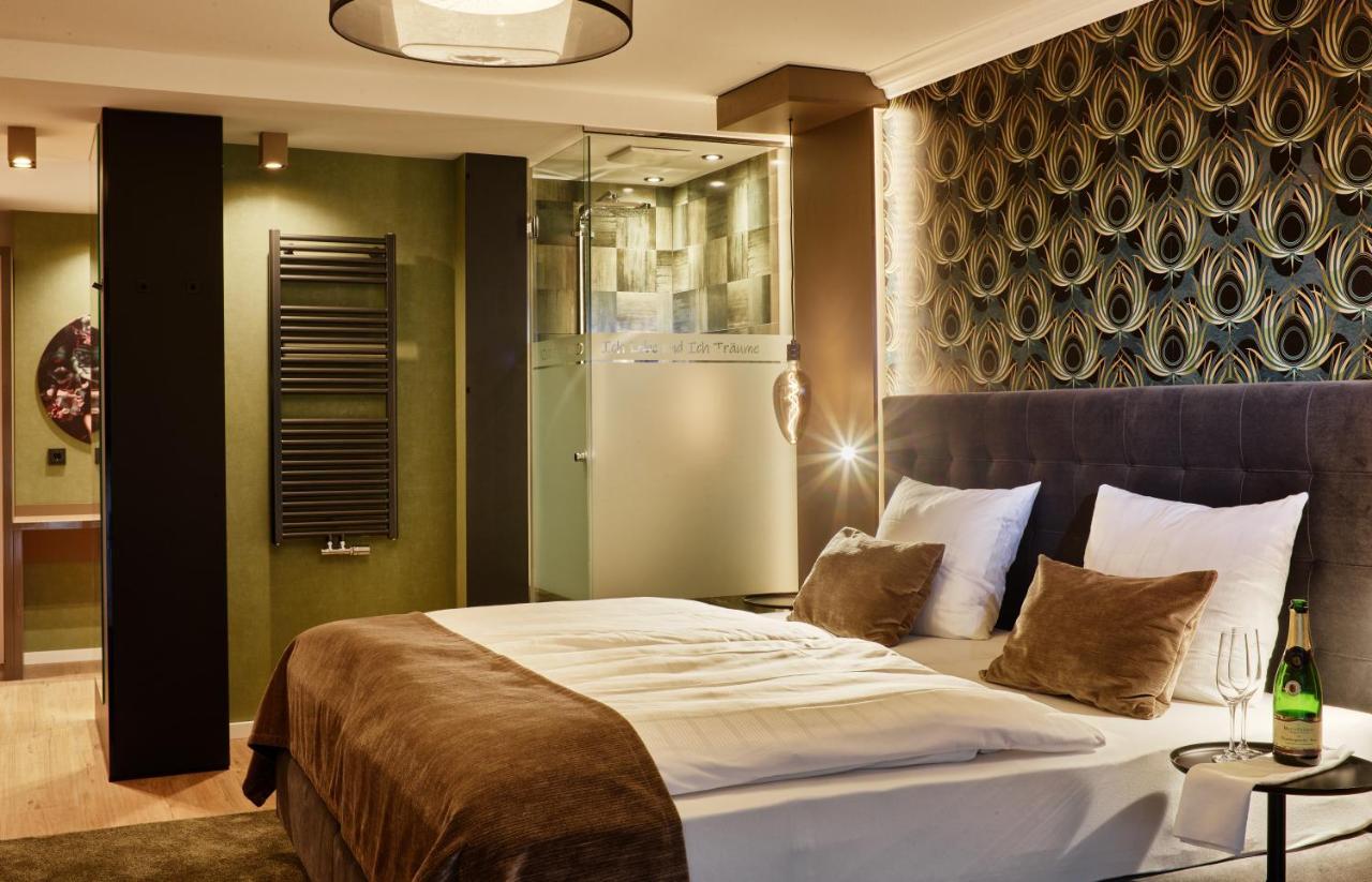 Trassem Hotel Erasmus - Mein Genuss- Und Wellnesshotel מראה חיצוני תמונה